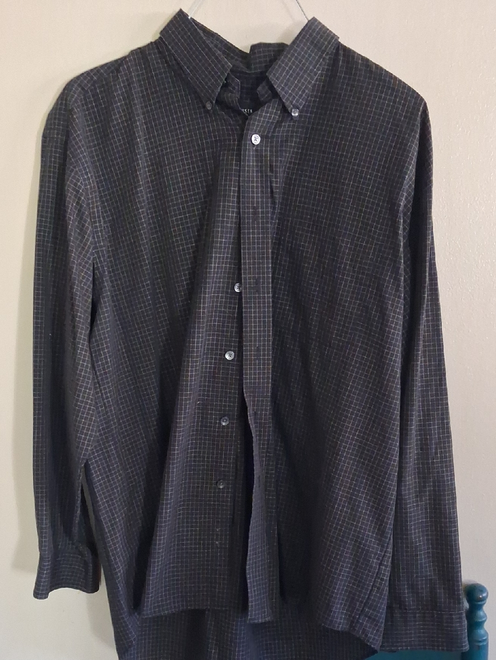 Van Heusen Dark Gray Plaid Button-Down Dress Shirt